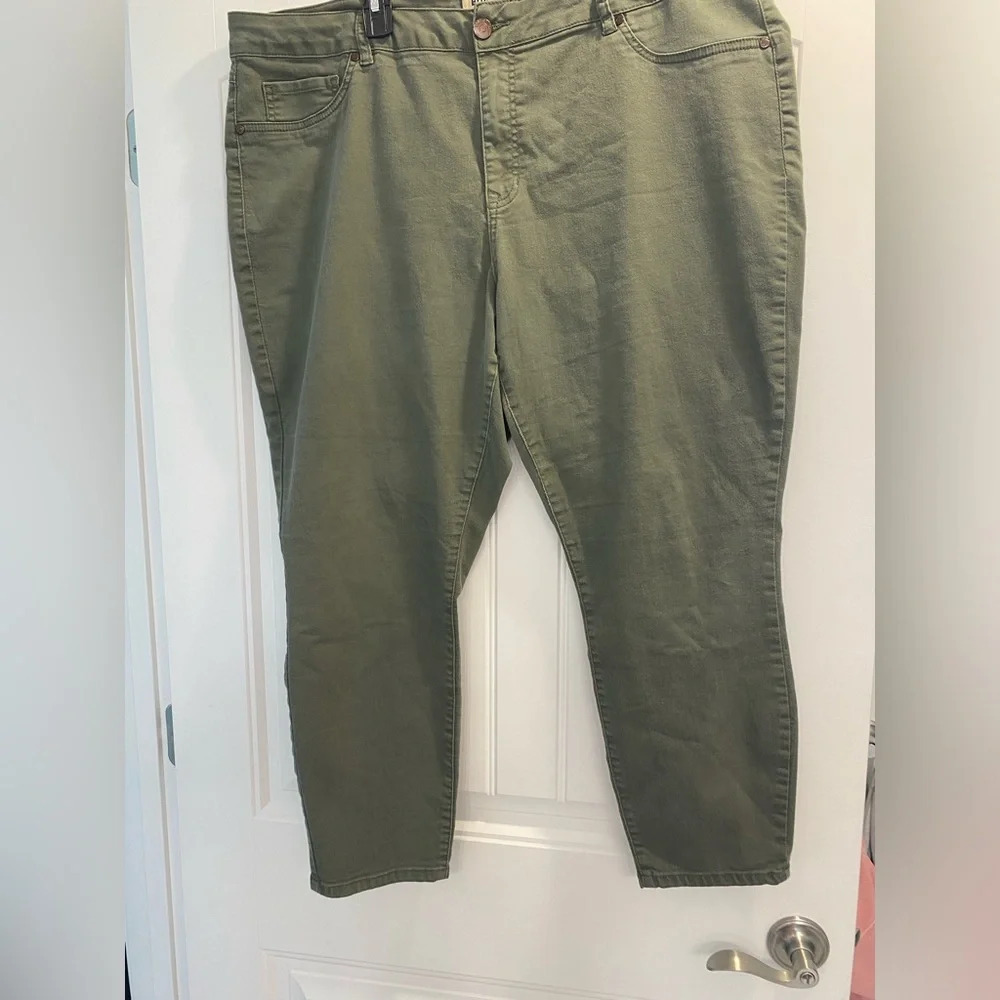 Blue spice Hunter olive green jeans skinny size 22 plus size stretch